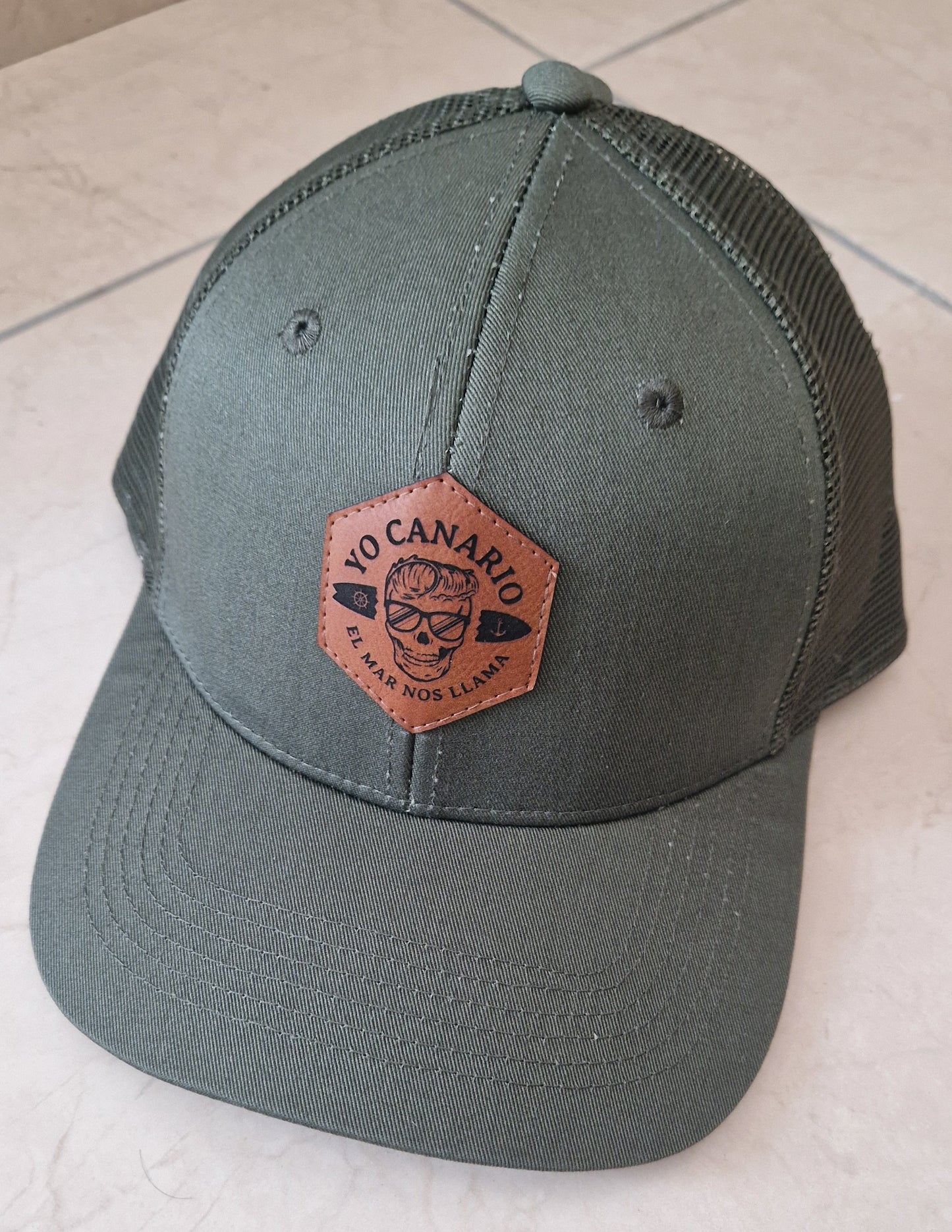 Gorra verde kaki