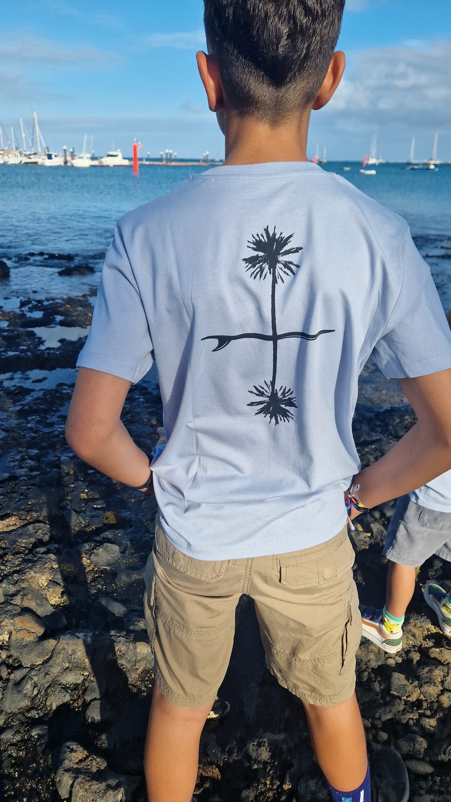 Camiseta PALMERAS celeste INFANTIL