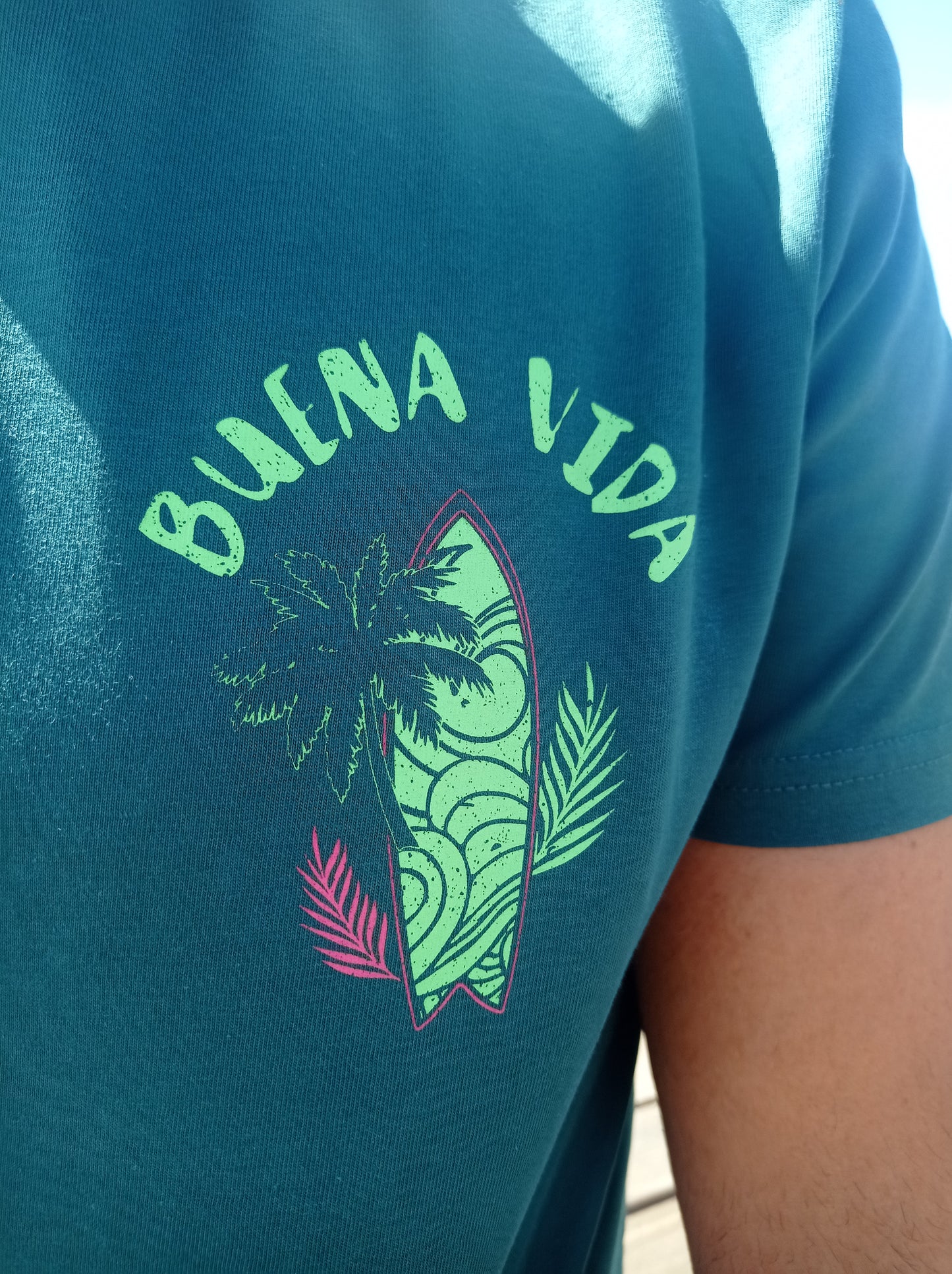 Camiseta BUENA VIDA Verde