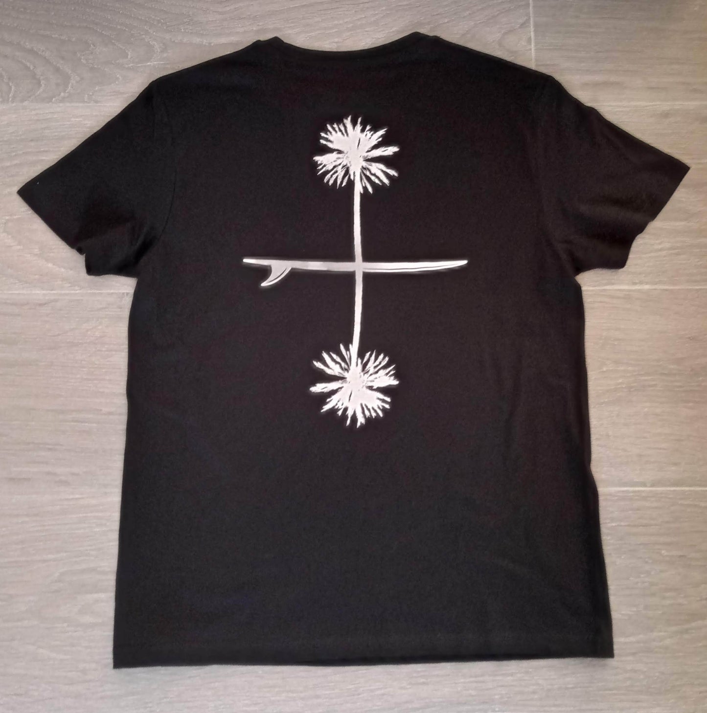 Camiseta PALMERAS EN ESPEJO Negro