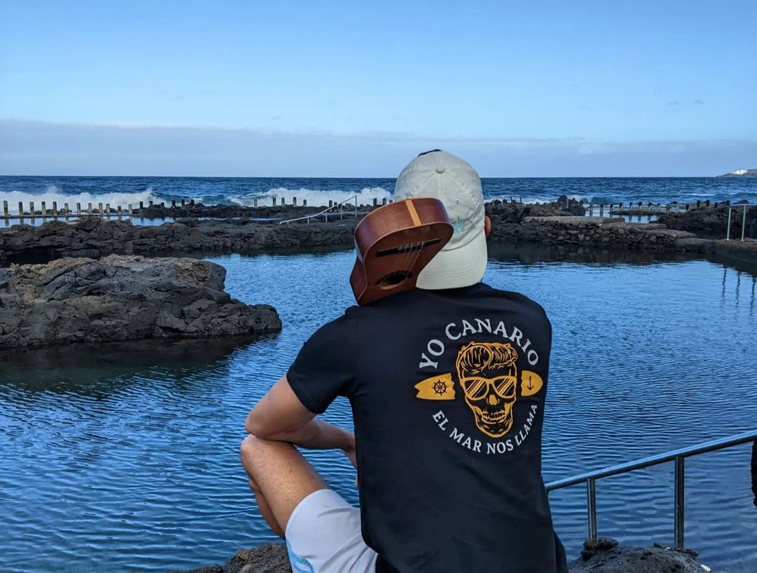 Camiseta CALAVERA Negra